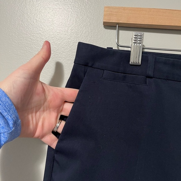 Tommy Hilfiger Slim Fit Mid Rise Ankle Pant - Picture 4 of 9